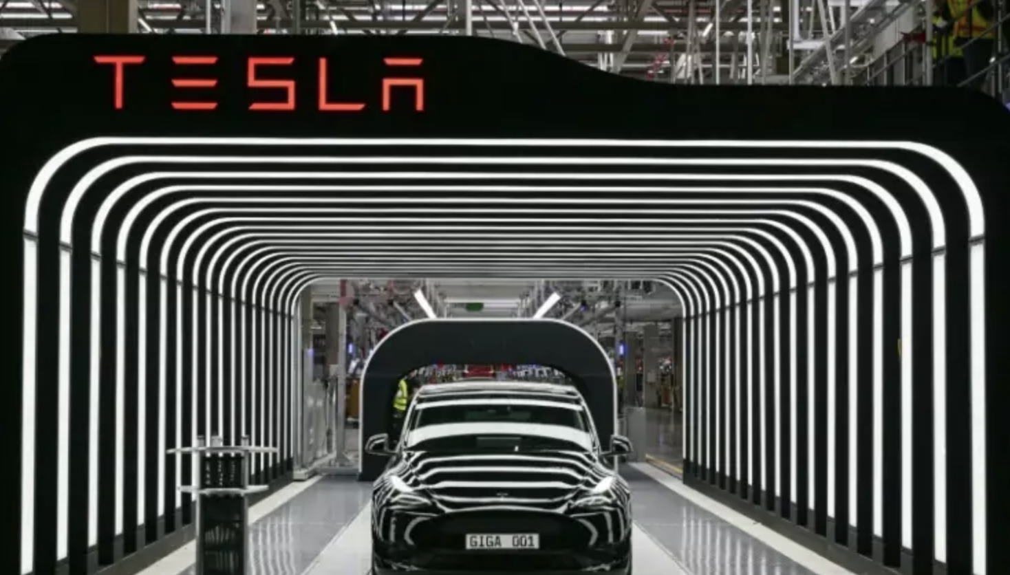 Un groupe d'extrême gauche "sabote" une usine Tesla en Allemagne