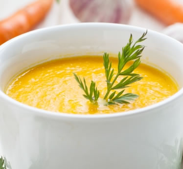 SOUPE DE CAROTTES AU CURRY