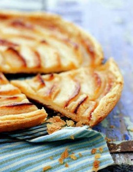 TARTE AUX POMMES